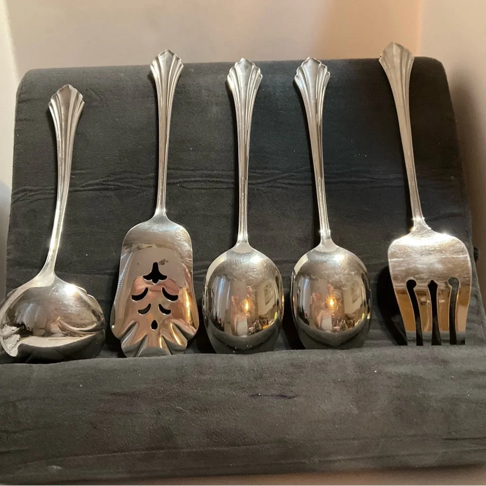 Oneida Distinction Deluxe Stainless‎ Community Stainless Serving Set 5 1960’s